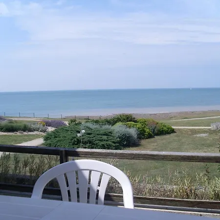 Les Jardins De La Mer Apartment
